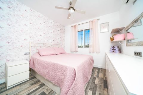 Villa a La Marina, Alicante, La Marina - € 175.000 | Ref: 6052VA - foto 24